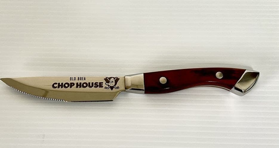 hand-engraving: Custom Steak Knife Set